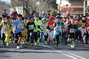 第35回杉戸町新春マラソン大会１km①_s